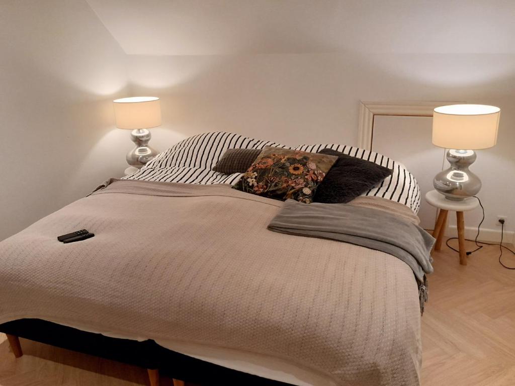 Krabbes Bed & Kitchen tesisinde bir odada yatak veya yataklar