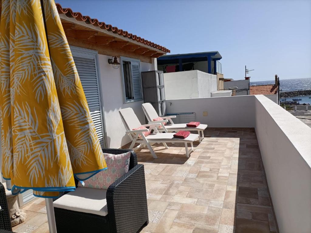 Luxurious Penthouse Sunset Cityscape View Stock Photos - Dreamstime