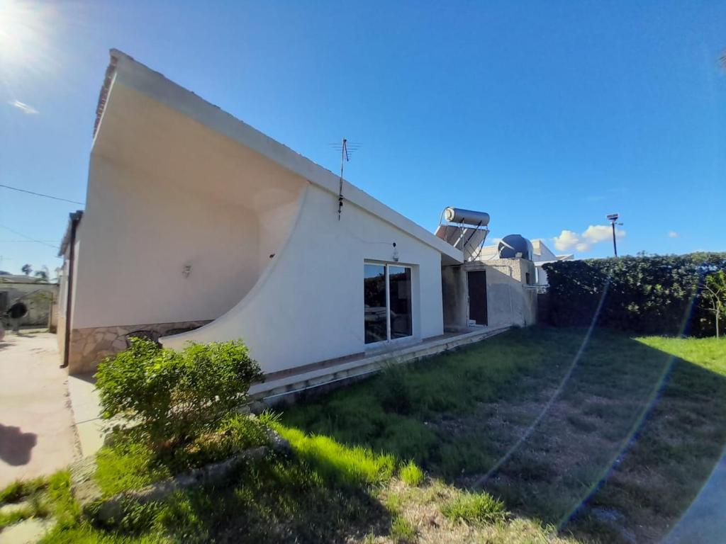 Kép Villa Ina a 50 metri dal mare szállásáról Szirakúzában a galériában