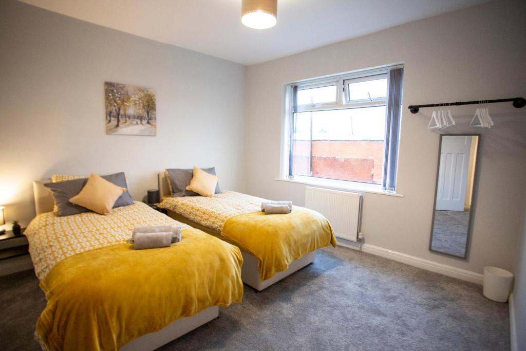 Cheerful 3 bedroom home with Netflix and Wi-Fi - Appartement De Trois Chambres