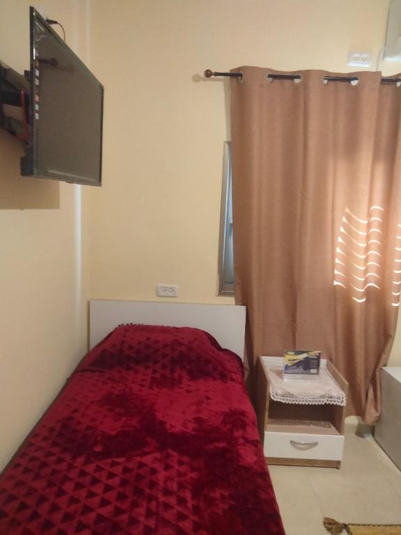 Postel nebo postele na pokoji v ubytování Seedi Yousef Hostel & Cafe