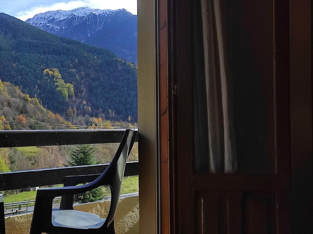 Nespecifikovaný výhled na hory nebo výhled na hory při pohledu z hotelu