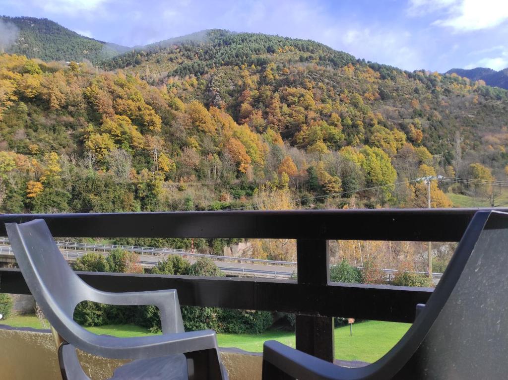 Nespecifikovaný výhled na hory nebo výhled na hory při pohledu z hotelu