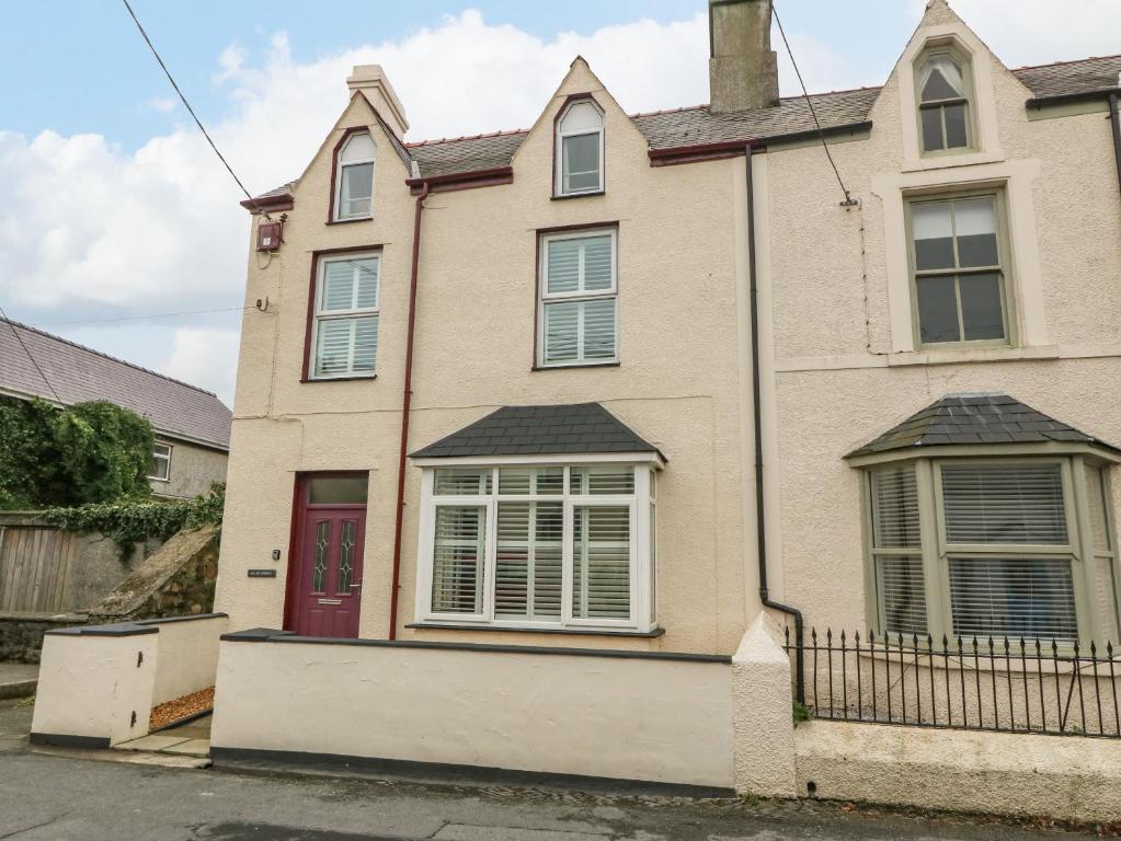 Glanffrwd Nefyn, Pwllheli (updated prices 2024)