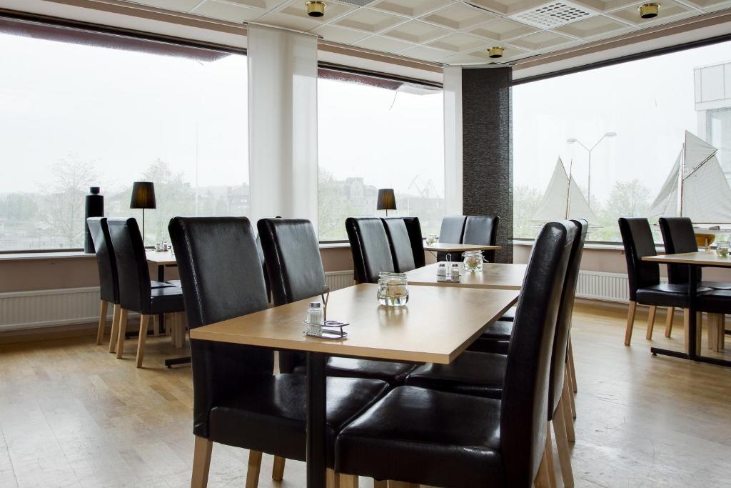 Posezení v ubytování First Hotel Stadt