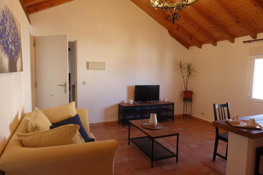 Televízia a/alebo spoločenská miestnosť v ubytovaní Galwey, tourist appartments with WIFI