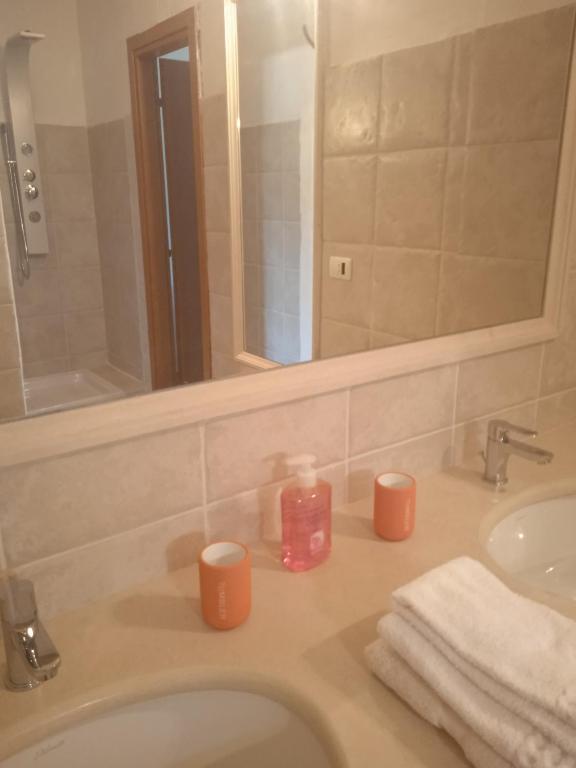 A bathroom at Villa Rosanna