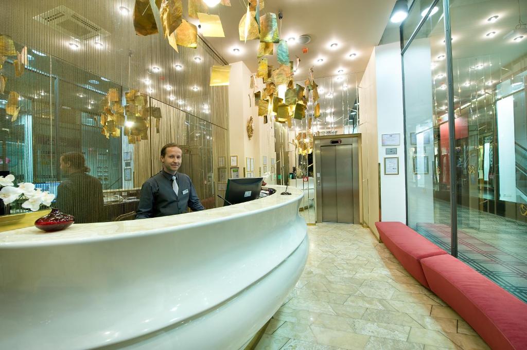 EA Hotel Rokoko - Resim 20