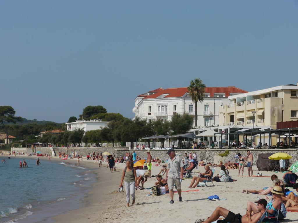 Pláž pri apartmáne alebo v blízkosti