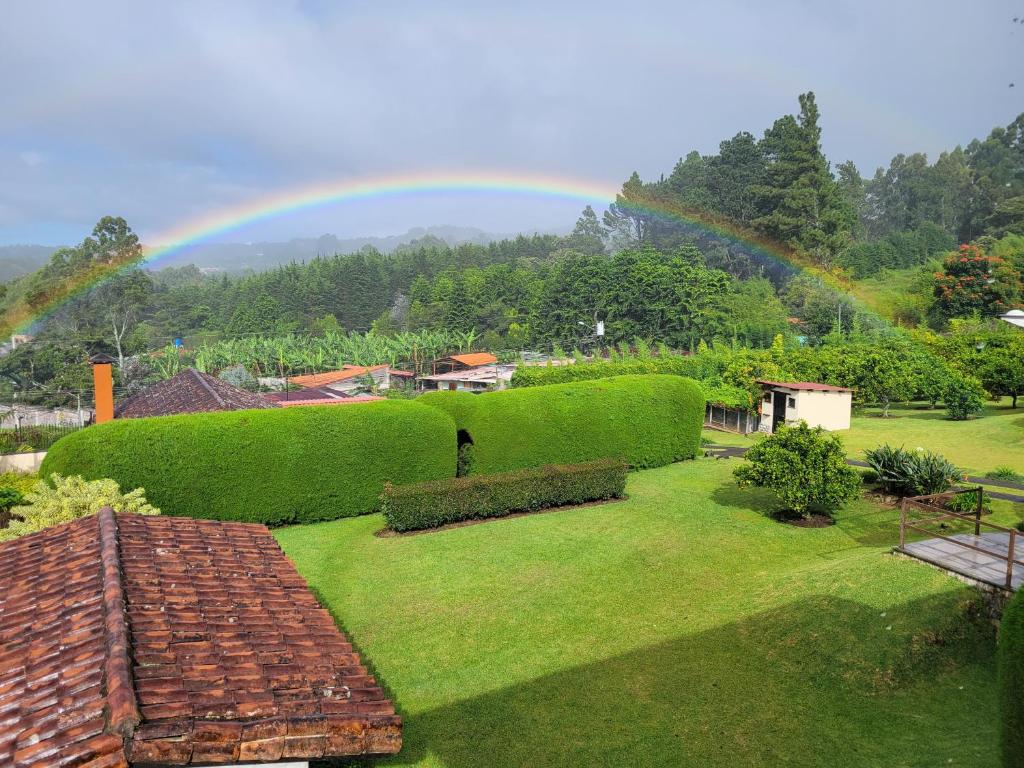 Coffee Garden Ranch Costa Rica - Housity