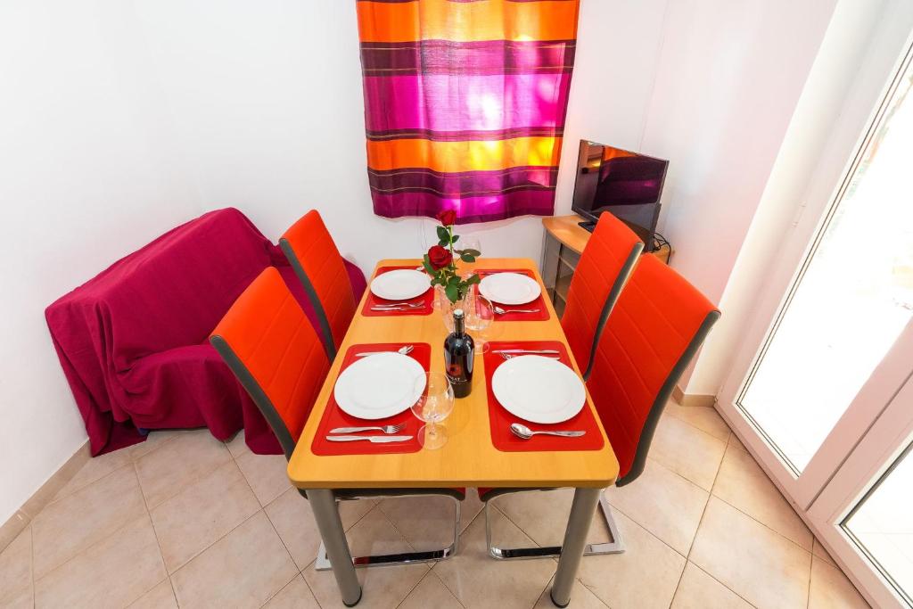 Posedenie v ubytovaní Apartment Vrsi - Mulo 5951a