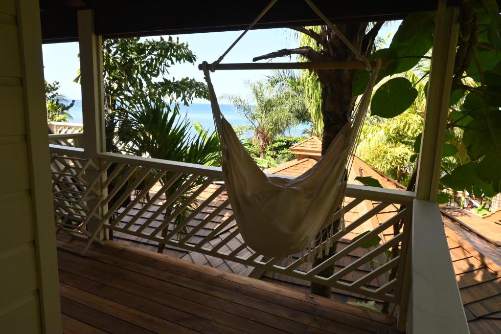 Balkón nebo terasa v ubytování Tranquilseas Eco Lodge & Dive Center
