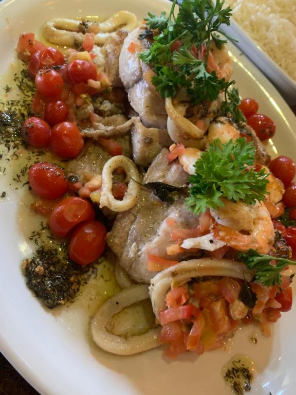 Comida in lodge ou em algum lugar perto