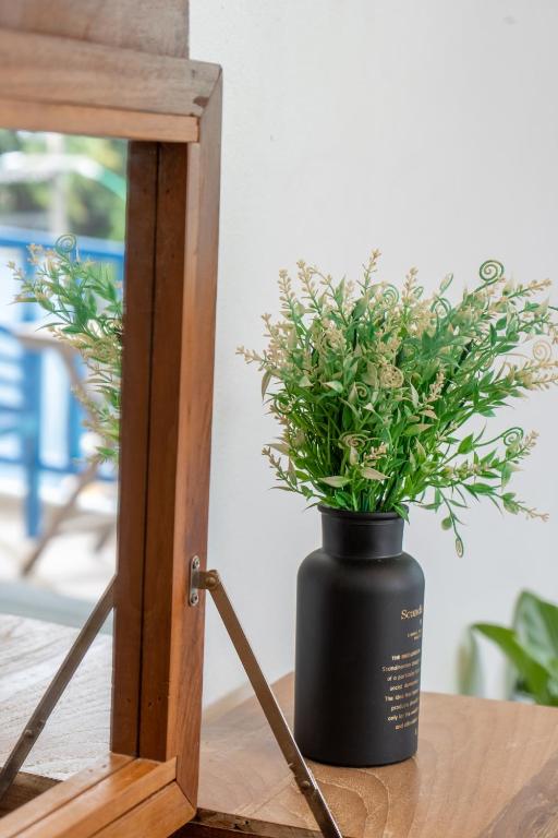 Meow Cat Cafe & Hotel - Resim 27