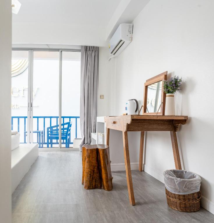 Meow Cat Cafe & Hotel - Resim 34