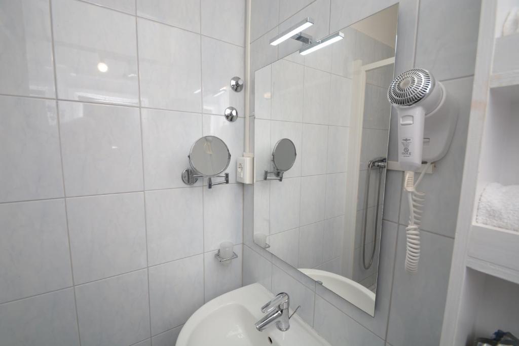 Olympia Hotel - Resim 42