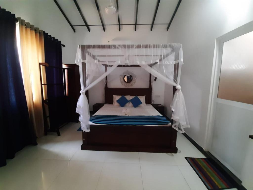Ashen's Beach House - Deluxe Doppelzimmer Mit Balkon Und Meerblick