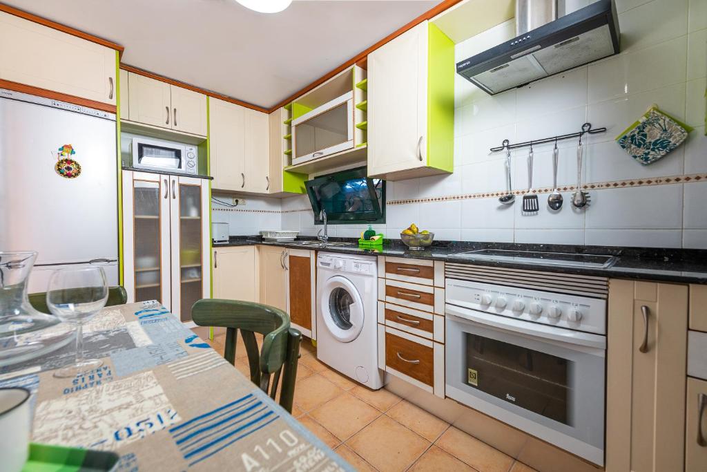 Kuchyňa alebo kuchynka v ubytovaní Mammanico Apartament