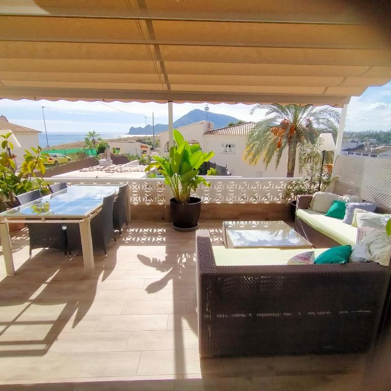 A seating area at Casa Fleur Casco Antiguo Altea con Piscina privada y Jardin