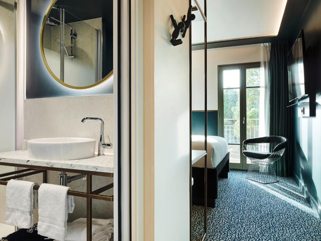 Koupelna v ubytování TRIBE Hôtel Le Touquet
