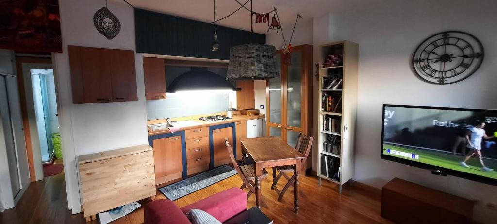 Telewizja i/lub zestaw kina domowego w obiekcie CasaMarina