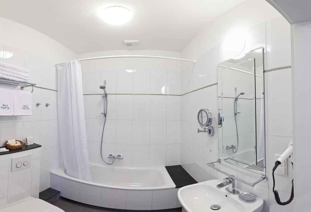 Hotel Willa Hueta - 16