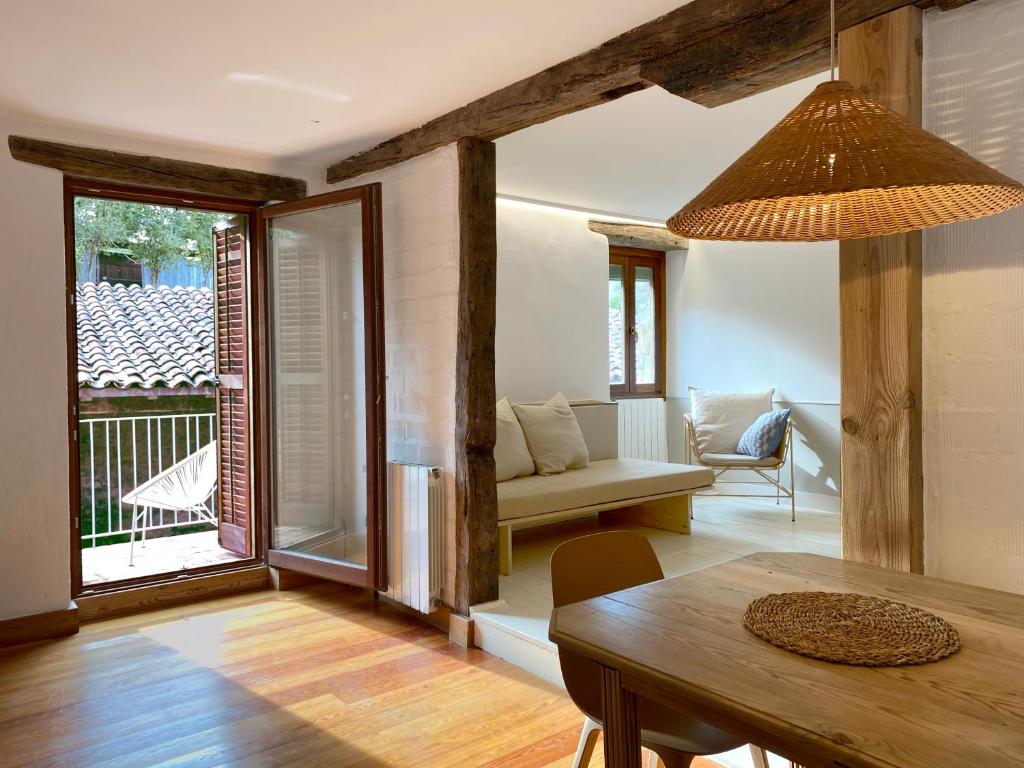 Posezení v ubytování Mañarinegi Apartamentos Rurales