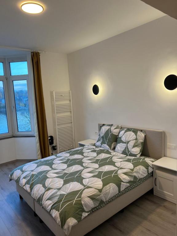 Riverbank Guest House - 豪华公寓
