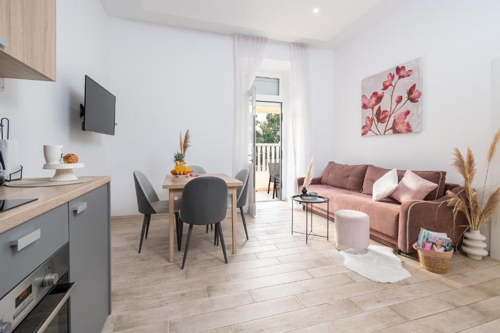 Kuchyňa alebo kuchynka v ubytovaní Apartments Palace Kolovare