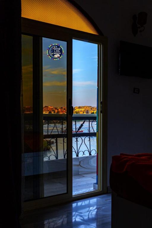 Postel nebo postele na pokoji v ubytování Onaty Ka Guest House