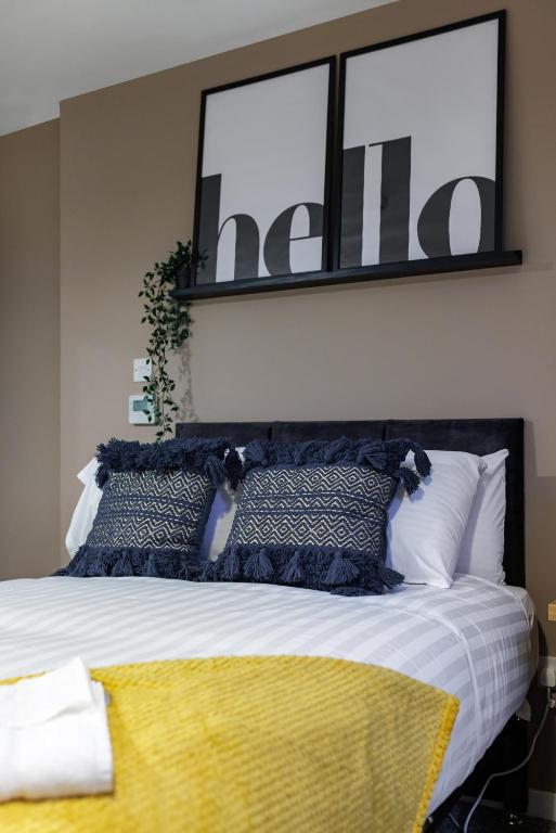 City Centre Studio 5 with Kitchenette, Free Wifi and Smart TV with Netflix by Yoko Property - Studio-Wohnung