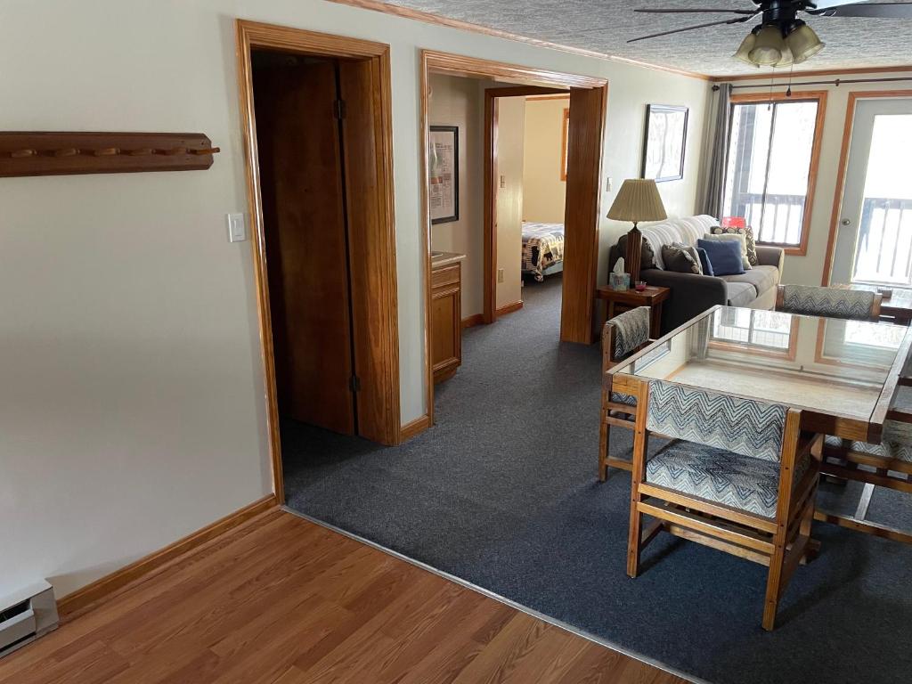 Posezení v ubytování 2 Bedroom 2 Bathroom - Blue Knob All Season Resort Condo
