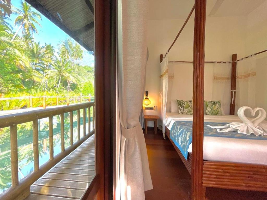 Photo from À La Koh Kood Resort in 58 Moo 5 Klong Hin Beach,  District, Trat  ,  Ko Kood, Koh Kood, Thailand