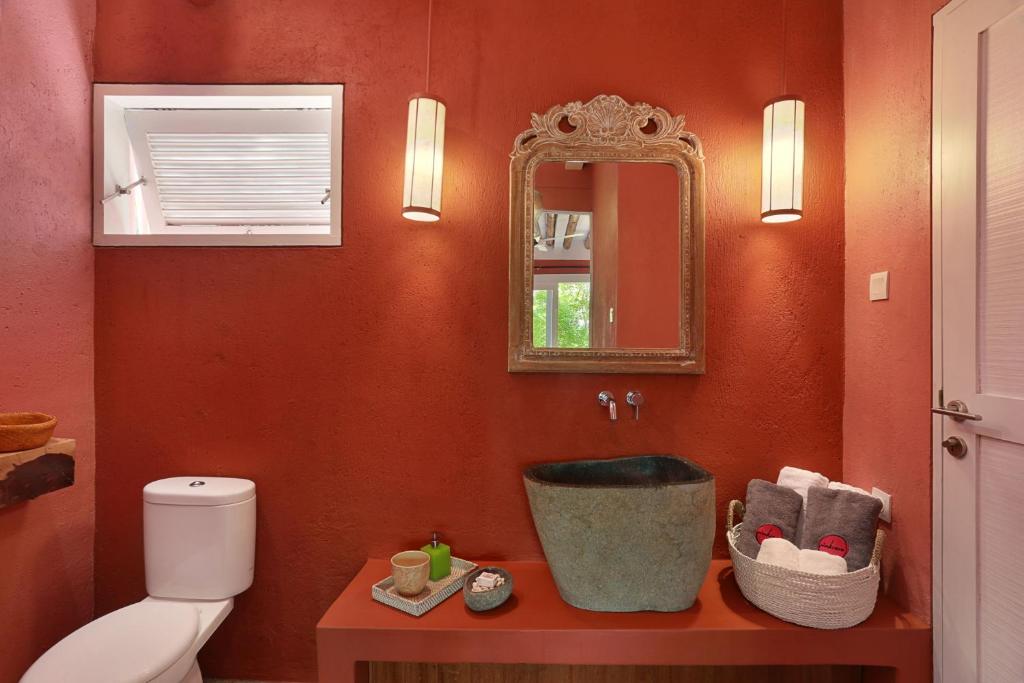 PinkCoco Gili Trawangan - Constant Surprises - for Cool Adults Only - 8