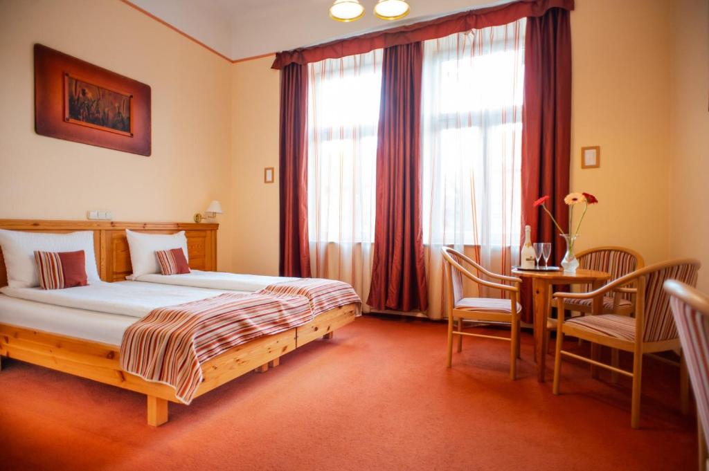 Hotel Manzard Panzio - Resim 40