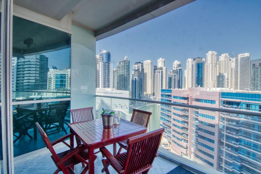 Balkón nebo terasa v ubytování The Smart Concierge - Damac Waves