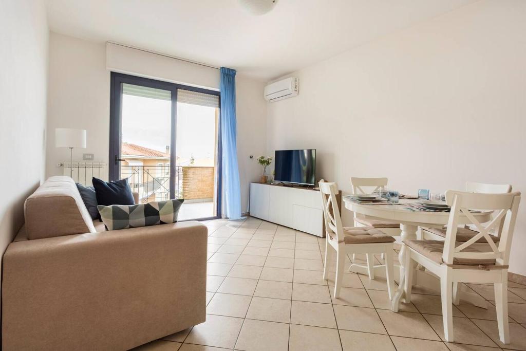 Χώρος καθιστικού στο Alloggio Vista Mare - Parcheggio Gratis