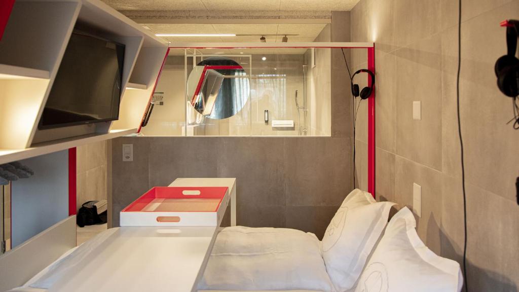 The Lab Experiments - Salle De Laboratoire Modulaire