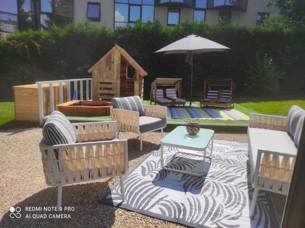 Zahrada ubytování Mercure Annecy Sud