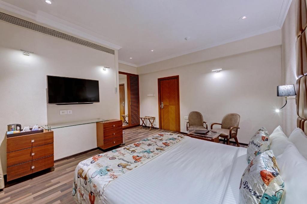 Adiva Residency Beacon, Grant Road, Mumbai - Luxe Kamer