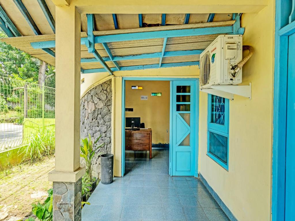 Fotografie z fotogalerie ubytování SPOT ON 2275 Omah Jm v destinaci Beran-kidul