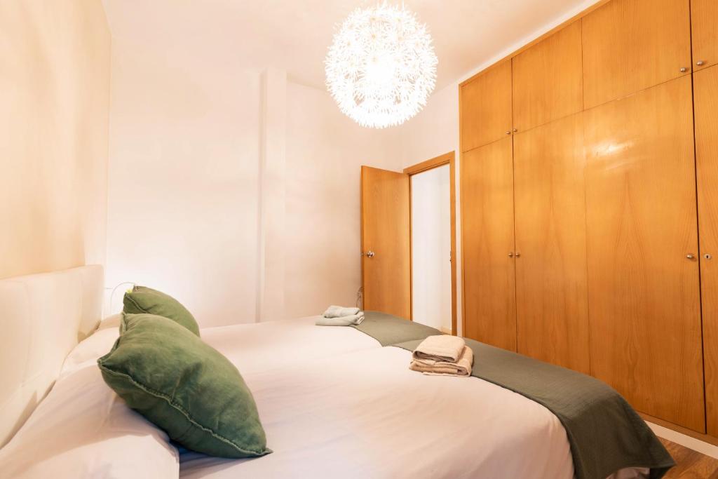 Postel nebo postele na pokoji v ubytování Apartamento en Plaza SEDASSOS Centro Historico