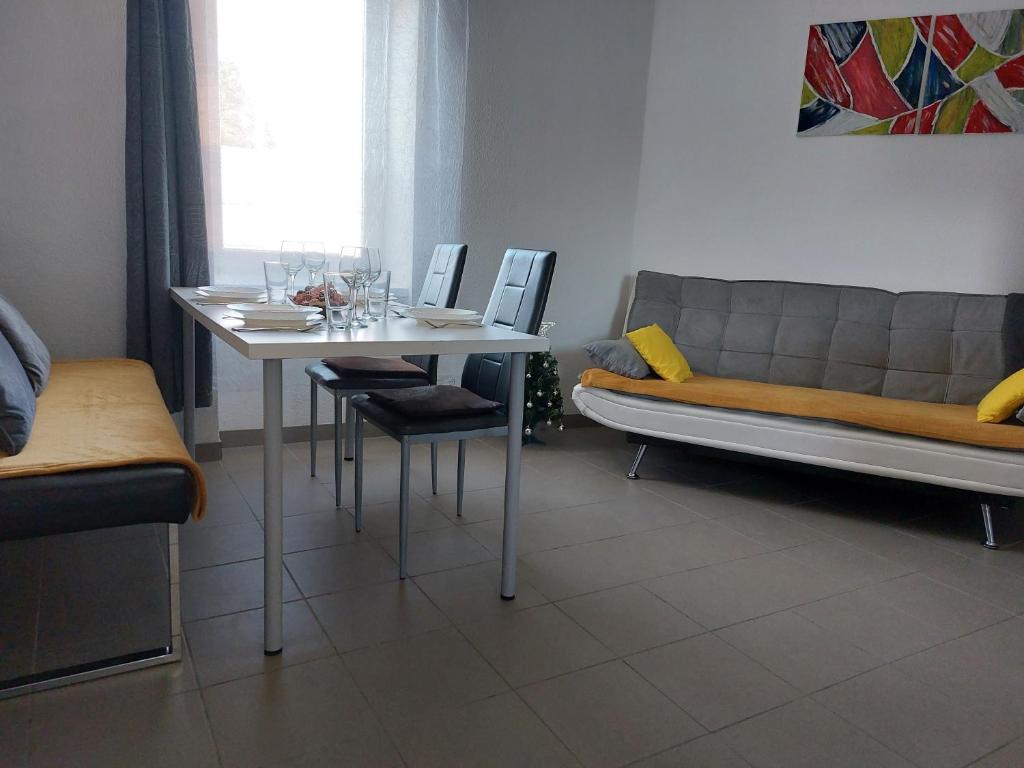 Posedenie v ubytovaní Koller Apartmanház
