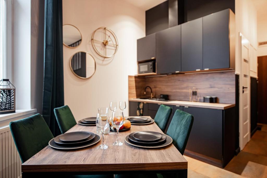 Kuchnia lub aneks kuchenny w obiekcie Ottimo Apartamenty Jagiellońska