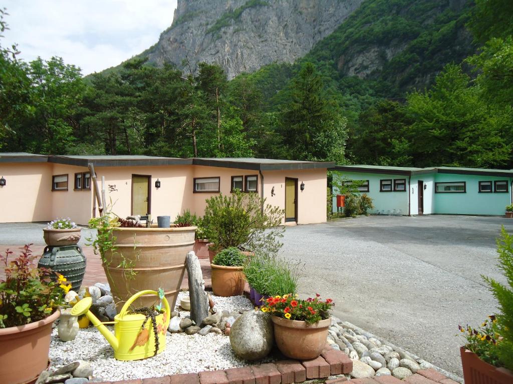 Üldine mäevaade või majutusasutusest Motel - Hôtel "Inter-Alp" à St-Maurice pildistatud vaade