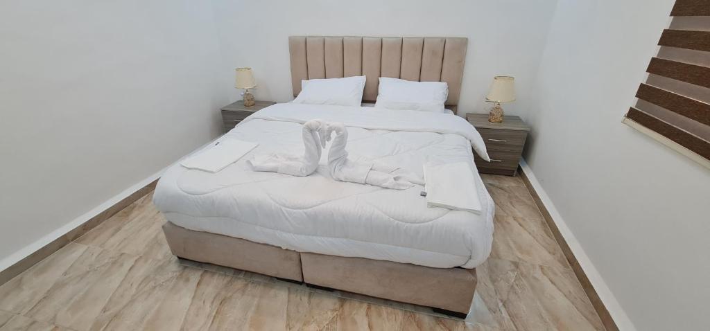 Nabateans Home Hotel - ダブルルーム 専用バスルーム付