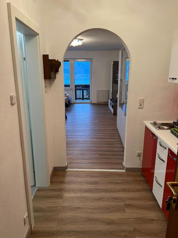 Kuchyň nebo kuchyňský kout v ubytování Gemütliche Seeblickwohnung Lara
