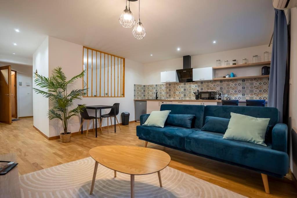 Photo de la galerie de l'établissement Atlas - Nova - Terrasse & Climatisation, à Avignon