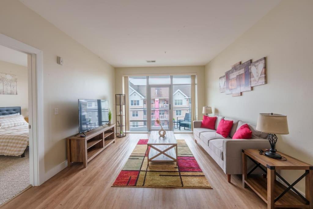 Cozy Getaway apartment sited in Downtown Stamford