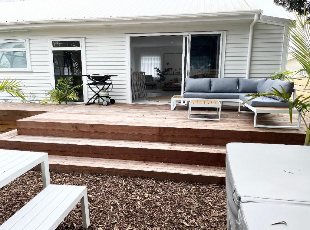 Villa Mount Beach House, Mount Maunganui, New Zealand